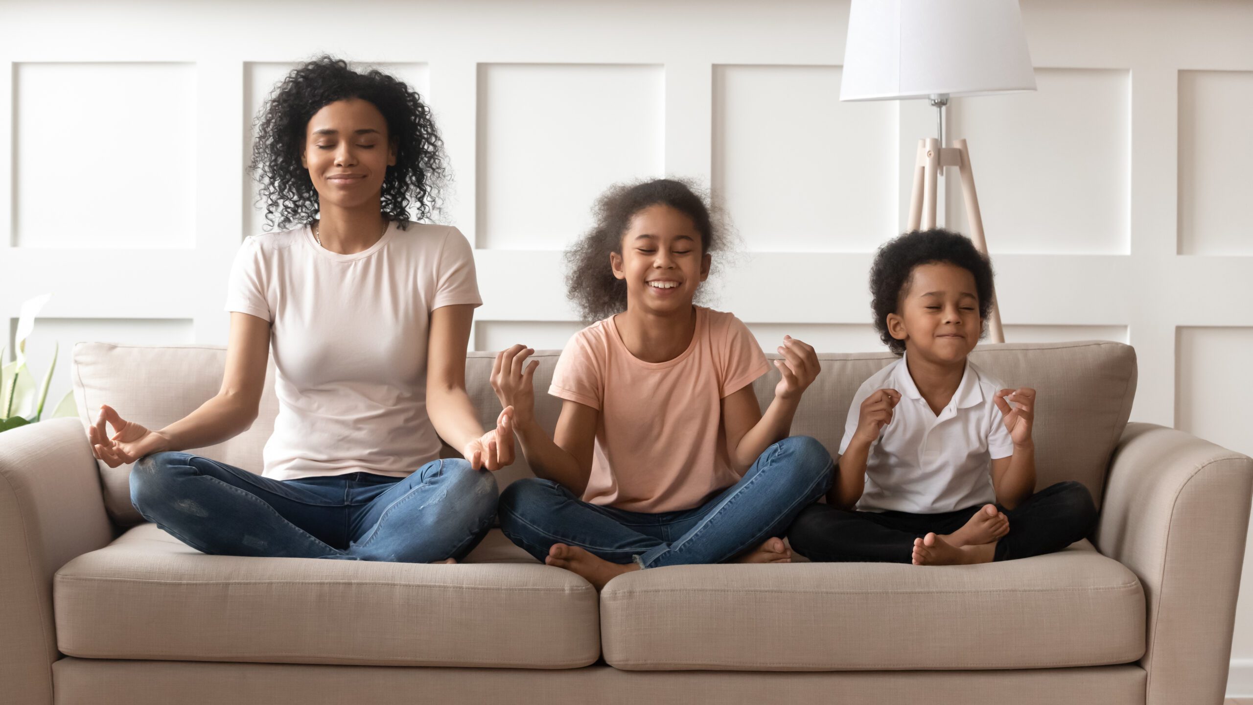 16 Techniques For Staying Calm With Your Child