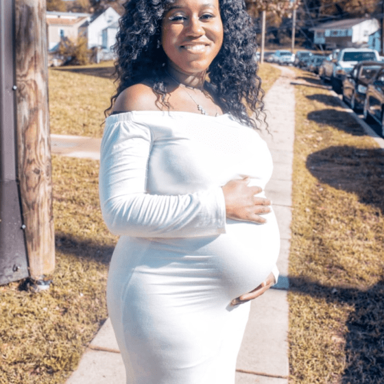 36 Maternity & Pregnant Easter Outfits You’ll Love