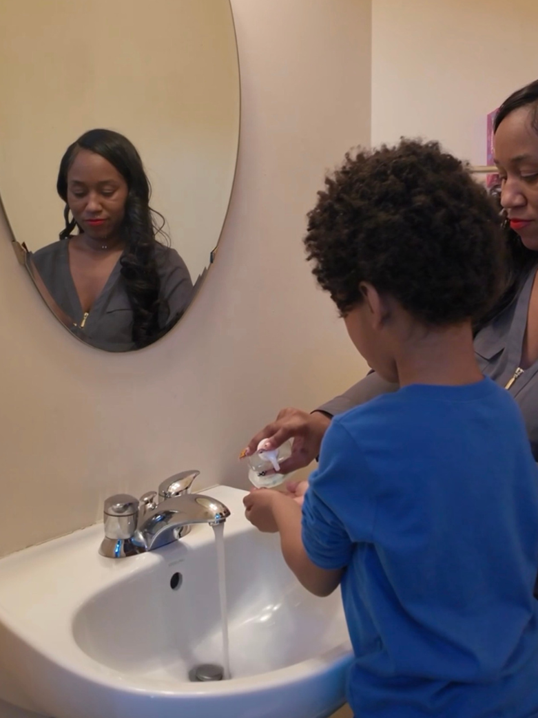 Morning Routines That Empower Working Moms: A Step by Step Guide
